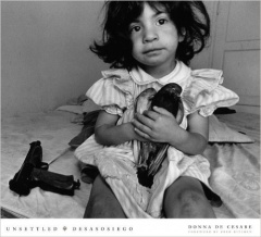 Unsettled/Desasosiego: Children in a World of Gangs/Los niños en un mundo de las pandillas